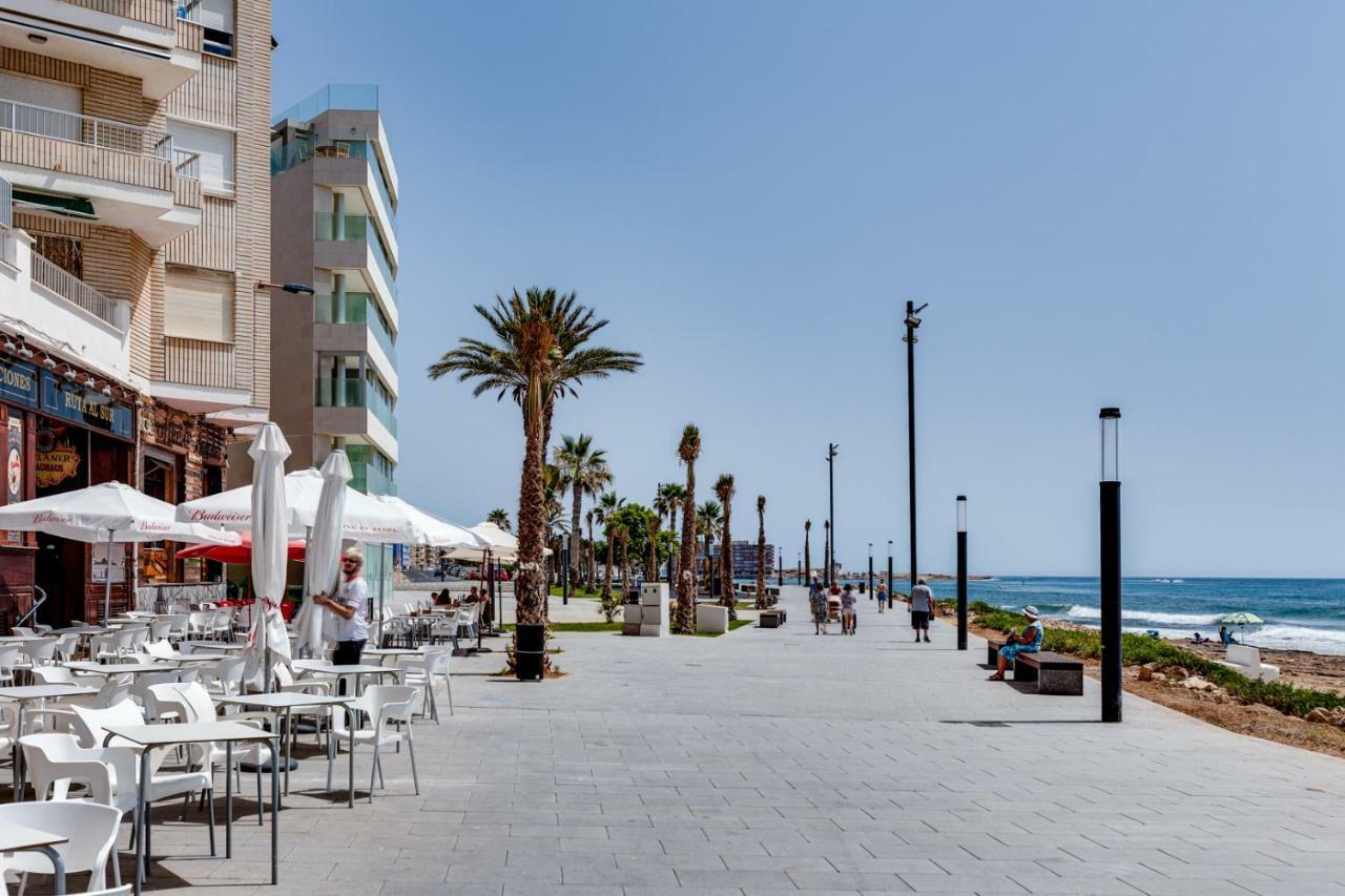 Apartament Caballero De Rodas Torrevieja Exterior foto