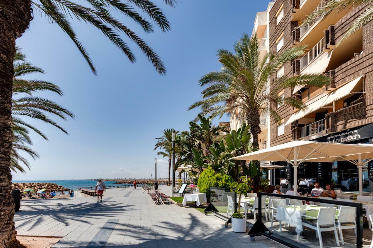 Apartament Caballero De Rodas Torrevieja Exterior foto